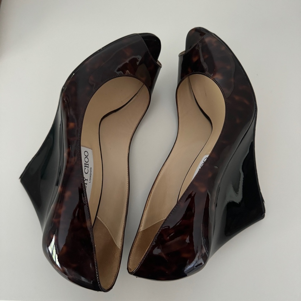 JIMMY CHOO | patent tortoise shell leather wedges SIZE 39 - WORN ONCE! - Picture 3 of 9